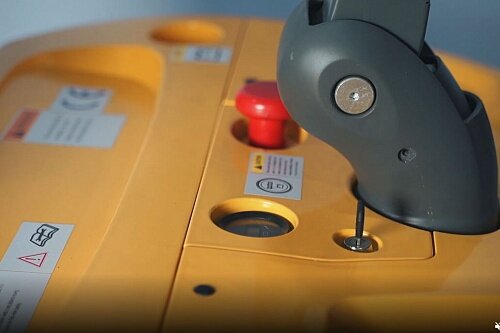 Электроштабелер Xilin CDDK15S