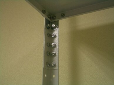 Стелажи полочные