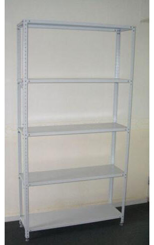 Стелажи полочные
