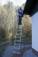 Трехсекционная универсальная лестница CORDA  3х9, артикул 010391, пример использования
